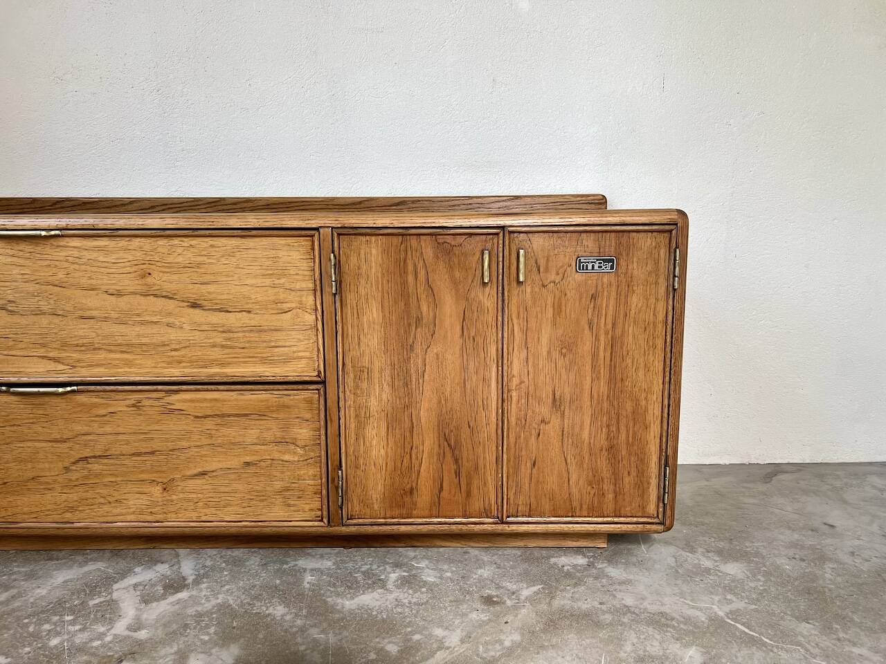 English mini-bar sideboard, 70s