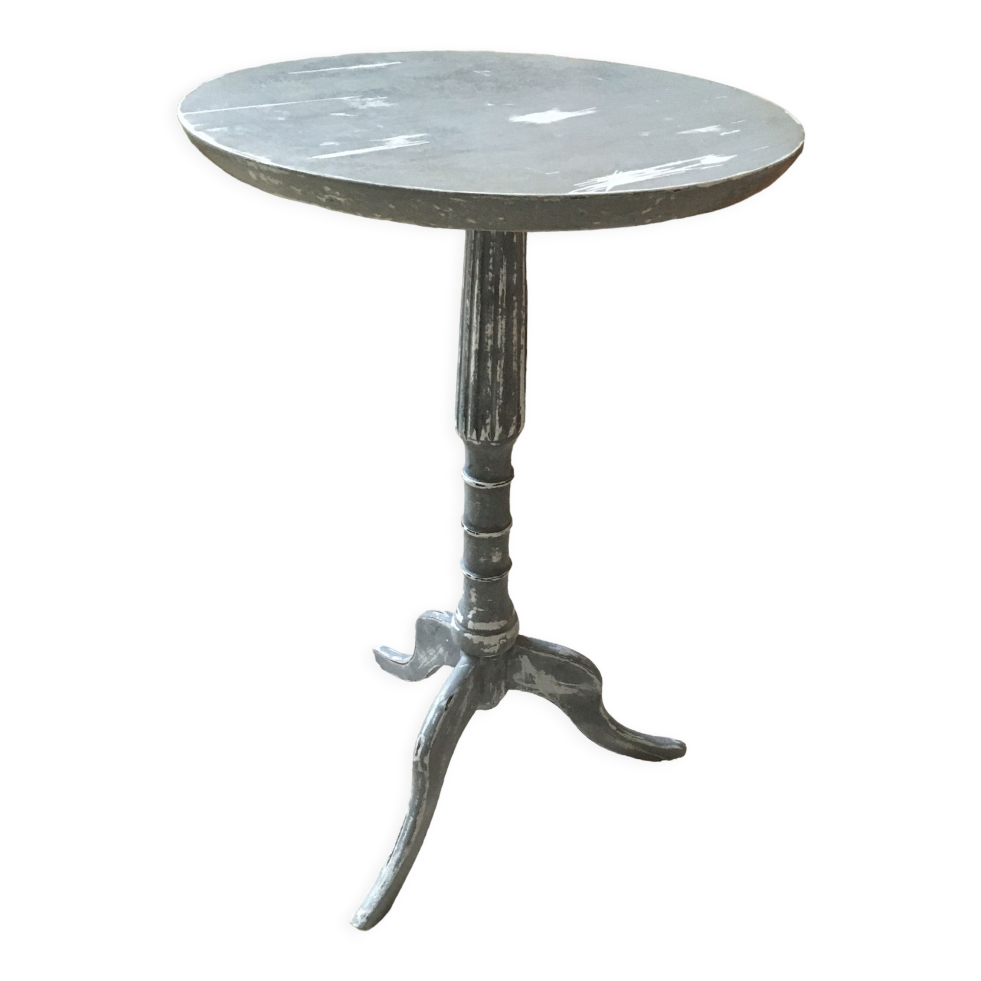 Shabby style wooden pedestal table