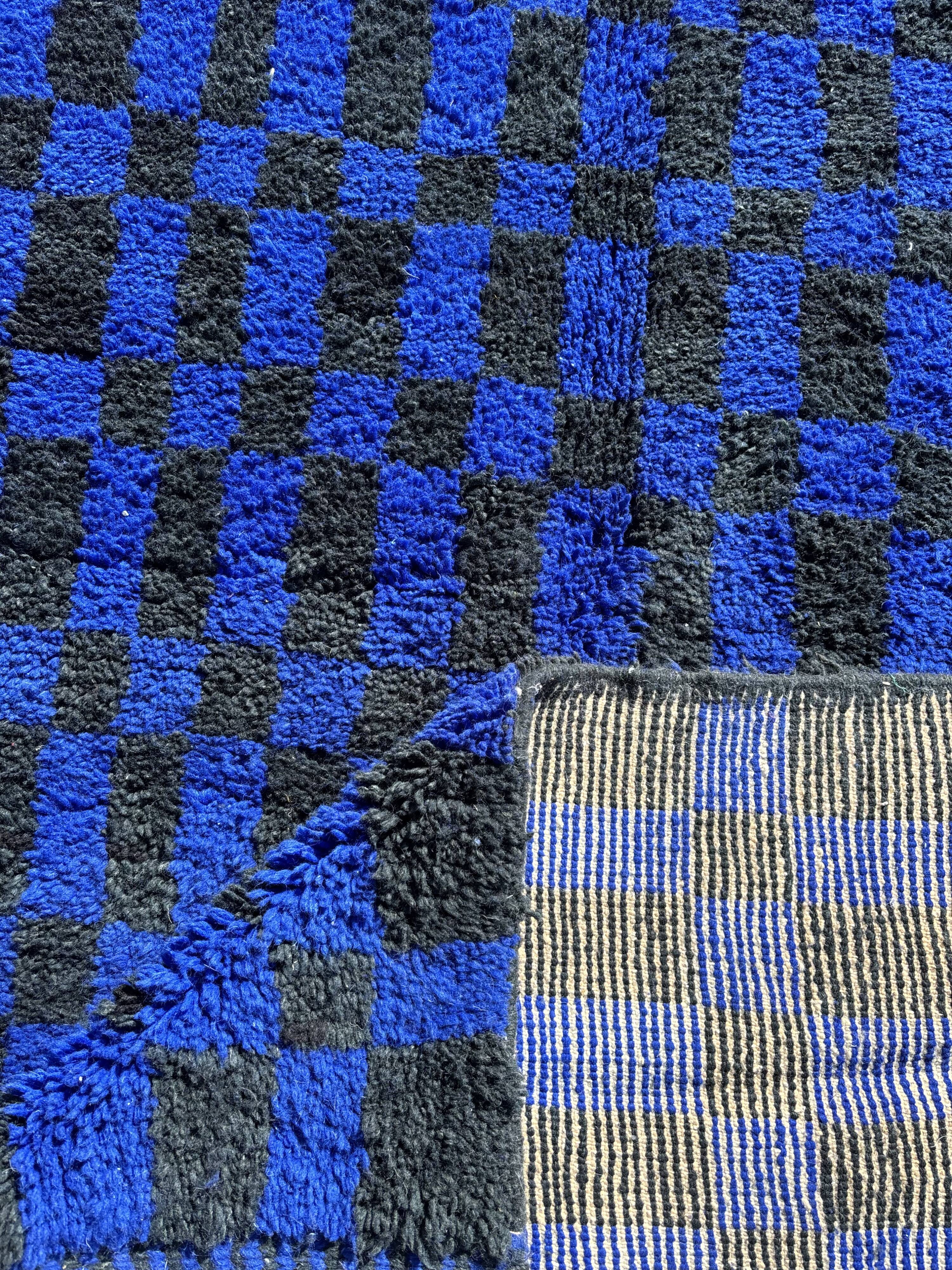 Large Moroccan Berber rug in blue and black 200x300 cm in wool