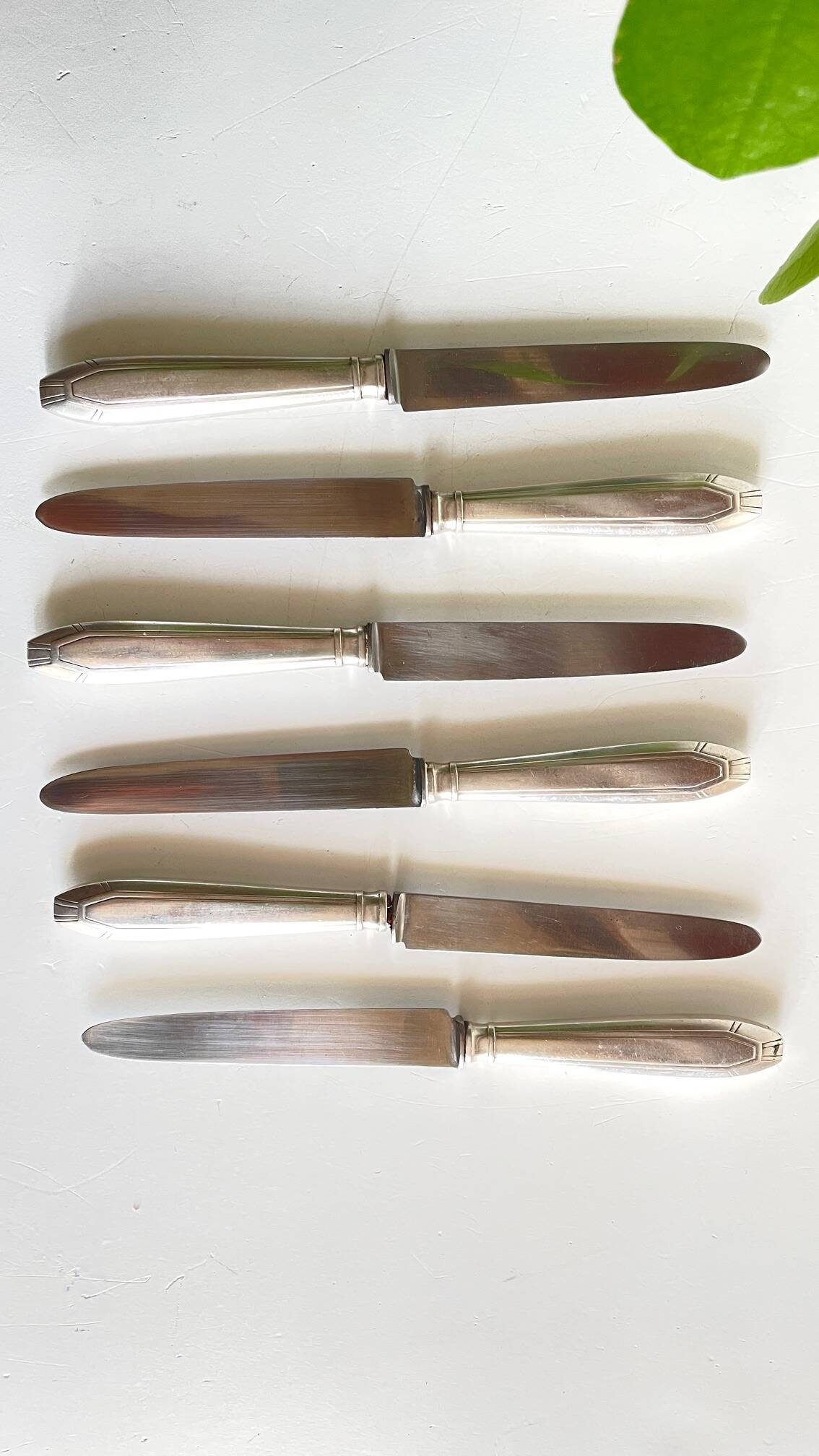 6 Art Deco Dessert Knives