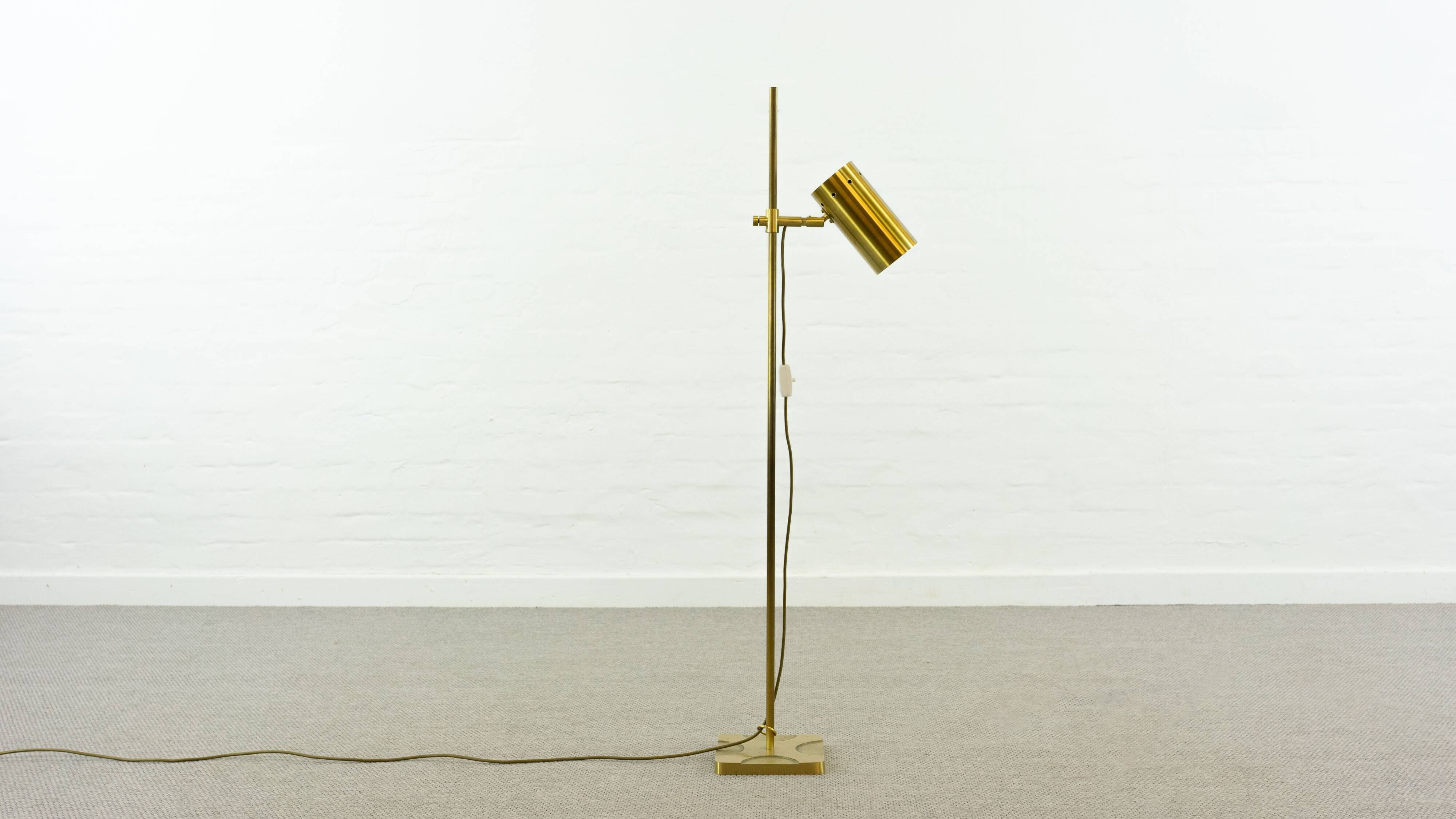 Midcentury Brass Floorlamp / Spot, 60s