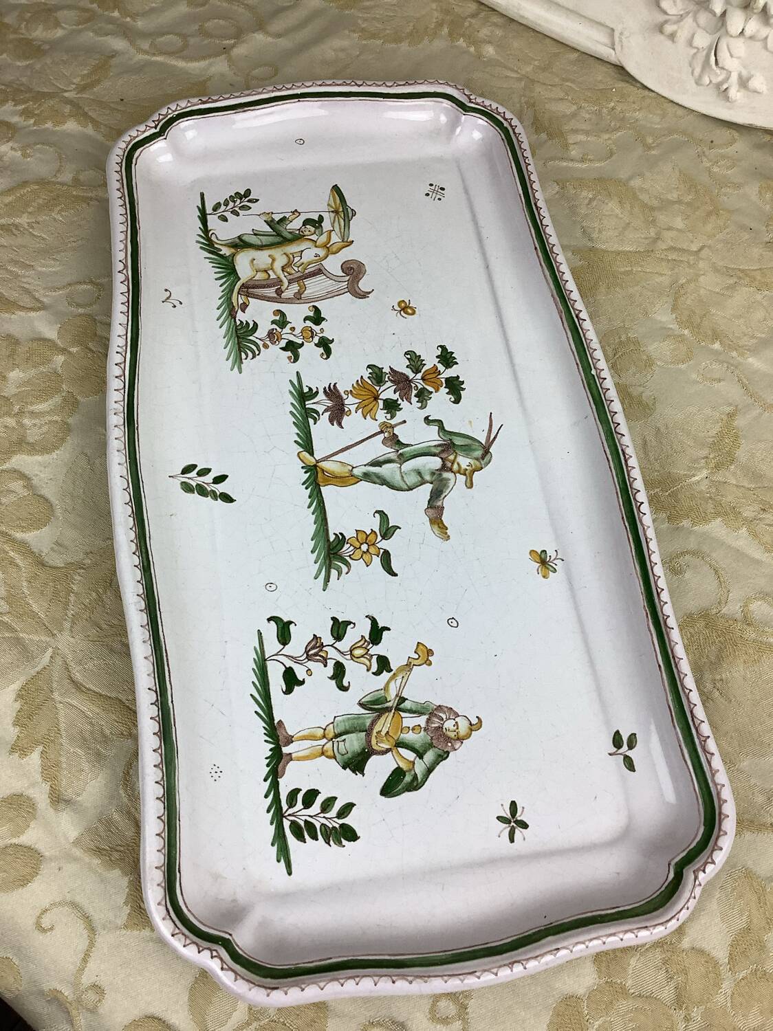 Rectangular plate Moustiers France