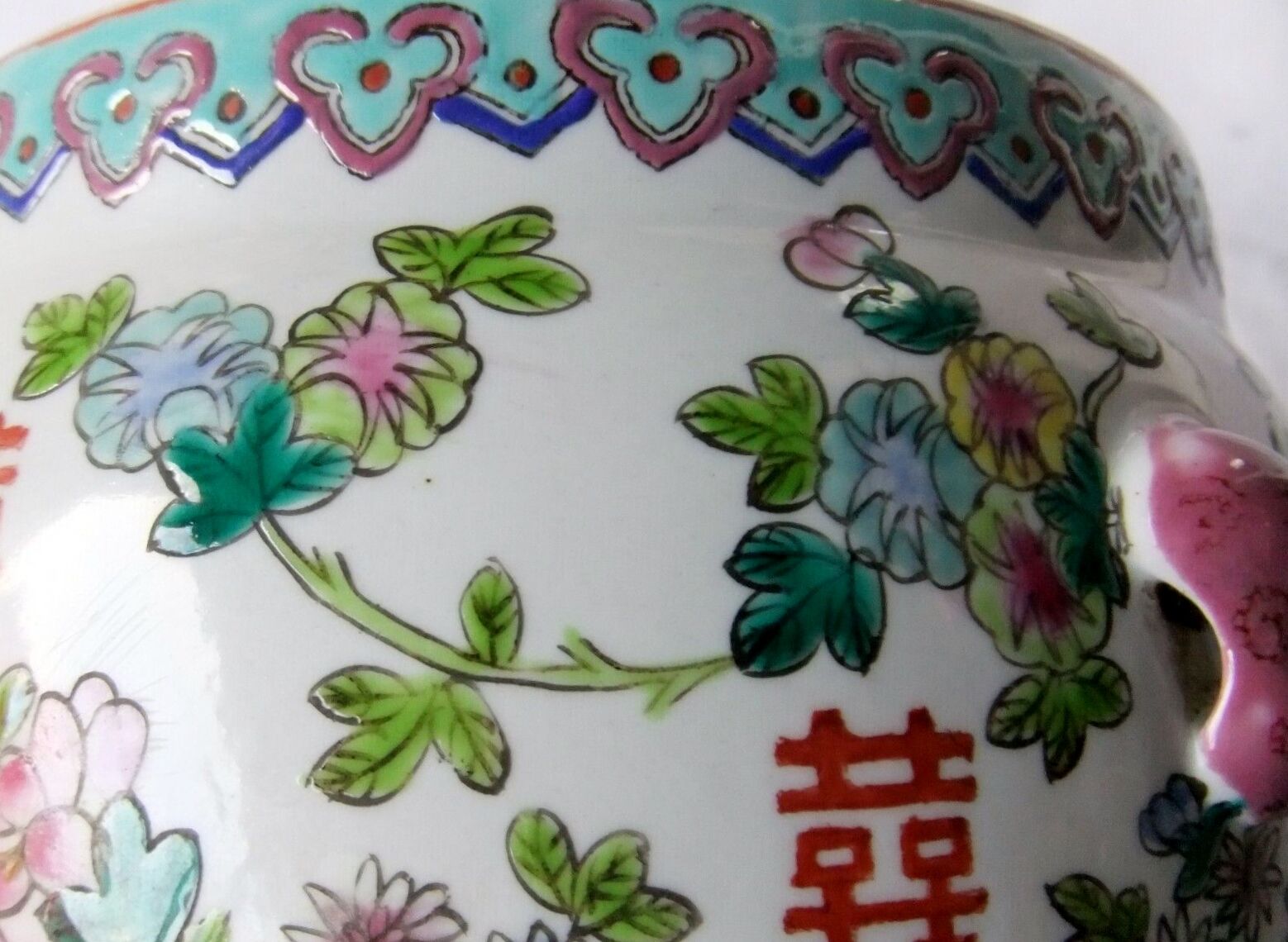 Covered pot with ginger porcelain canton polychrome