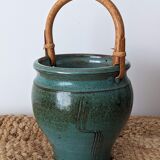 Ceramic pot with rattan handle