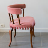 Pink velvet chair
