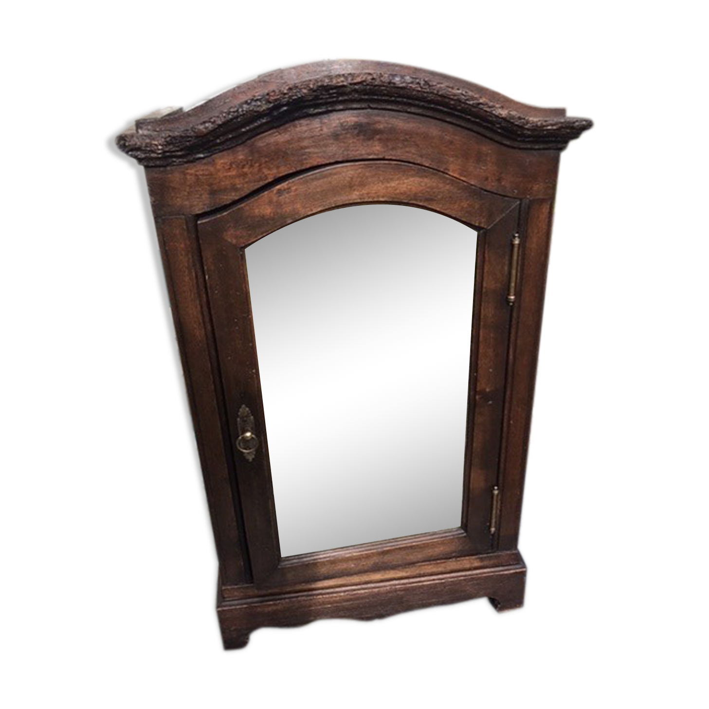 Doll cabinet or small cabinet of curiosities