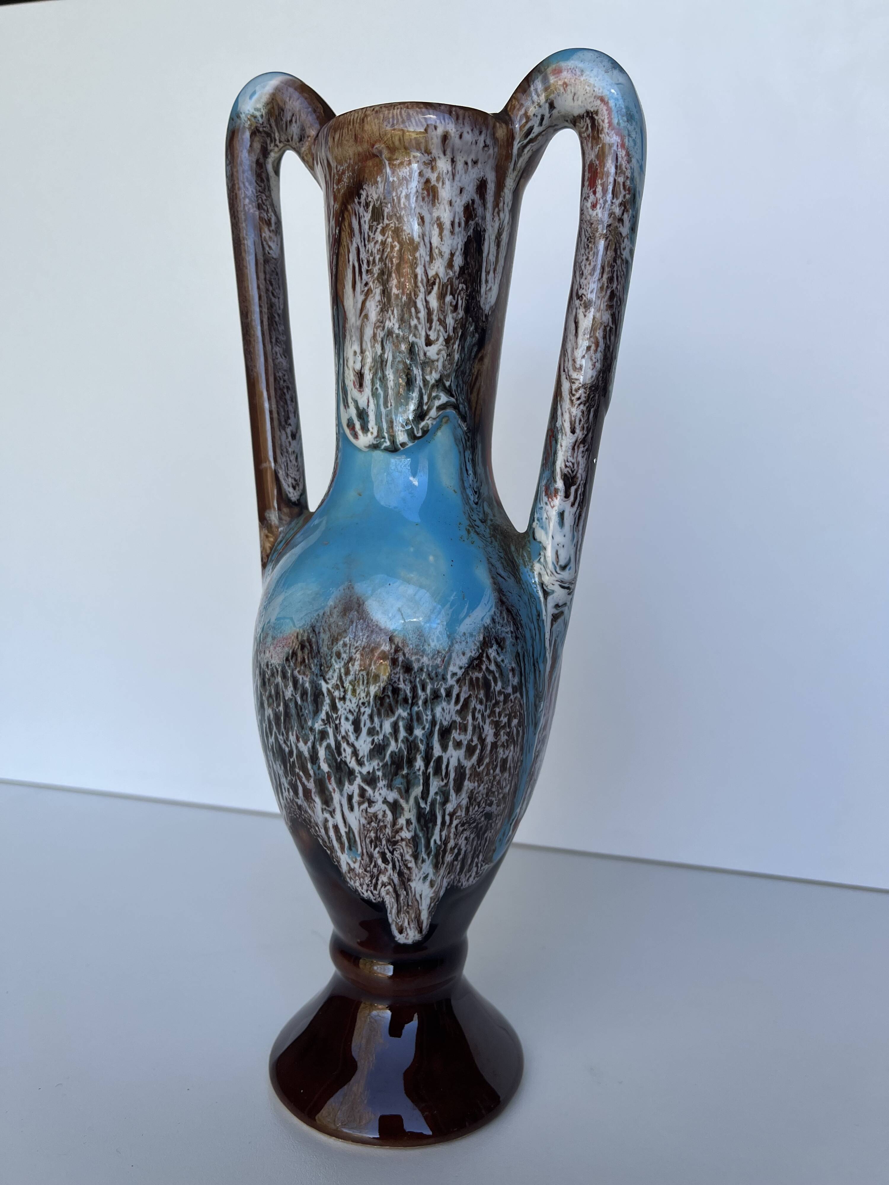Amphora-type Fat Lava vase