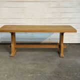 Monastery-style table