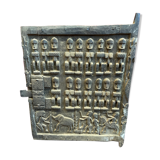 Ancien volet de grenier du Mali dogon avec sa serrure