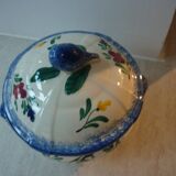 Tureen for onion soup
