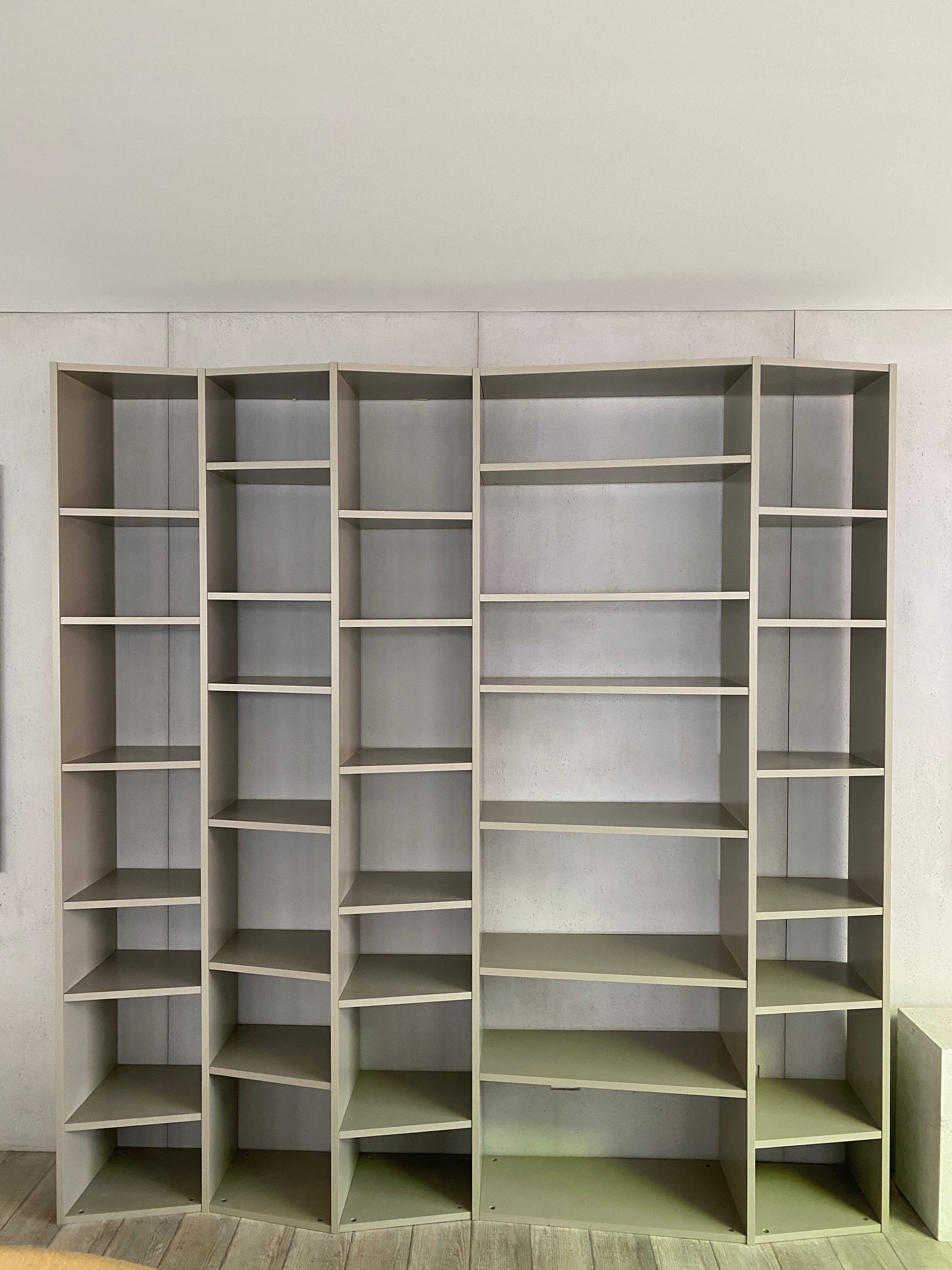 Nadia Soares bookcase New York