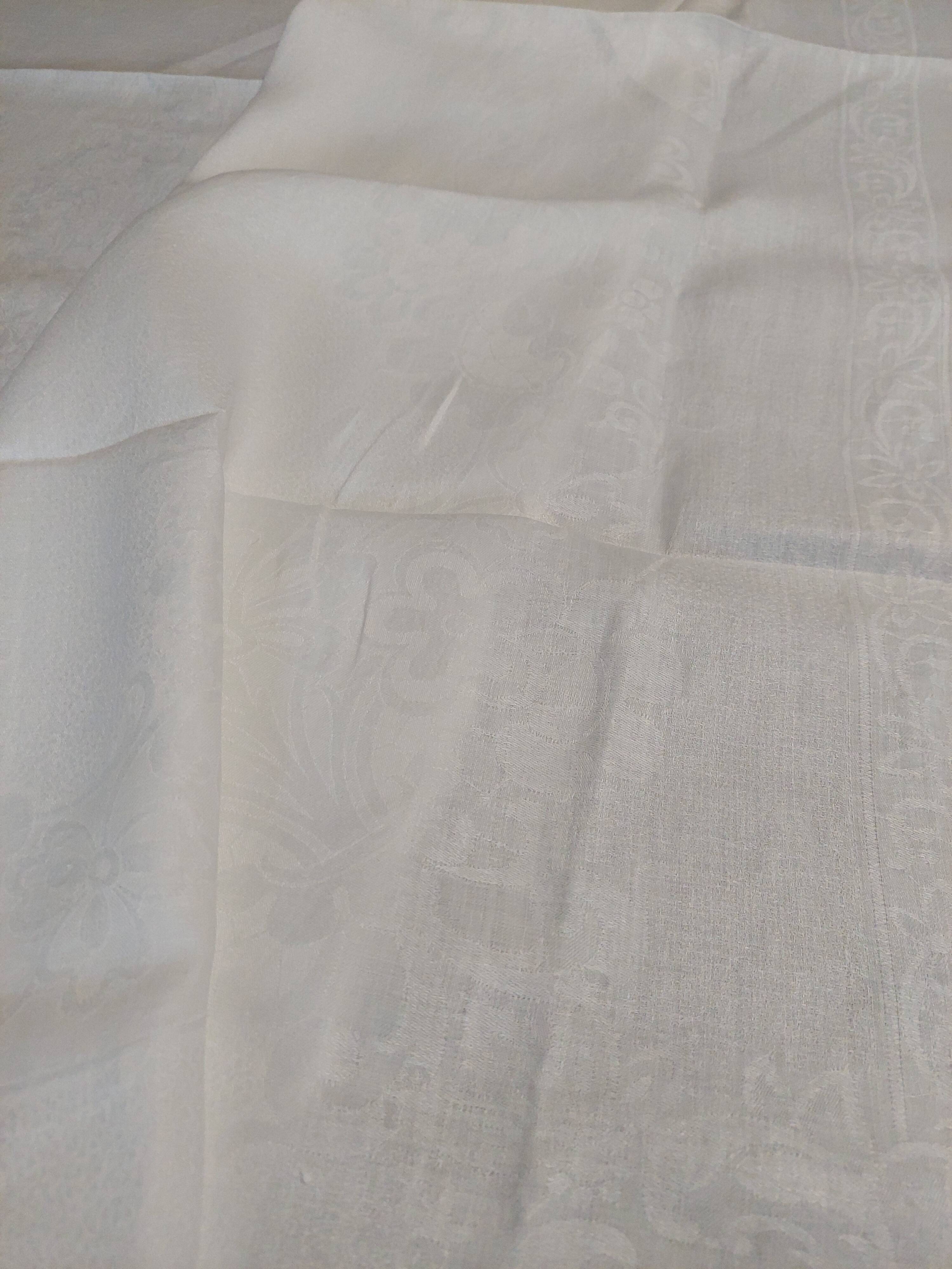 Nappe et 5 serviettes anciennes en lin damassé monogramme BC