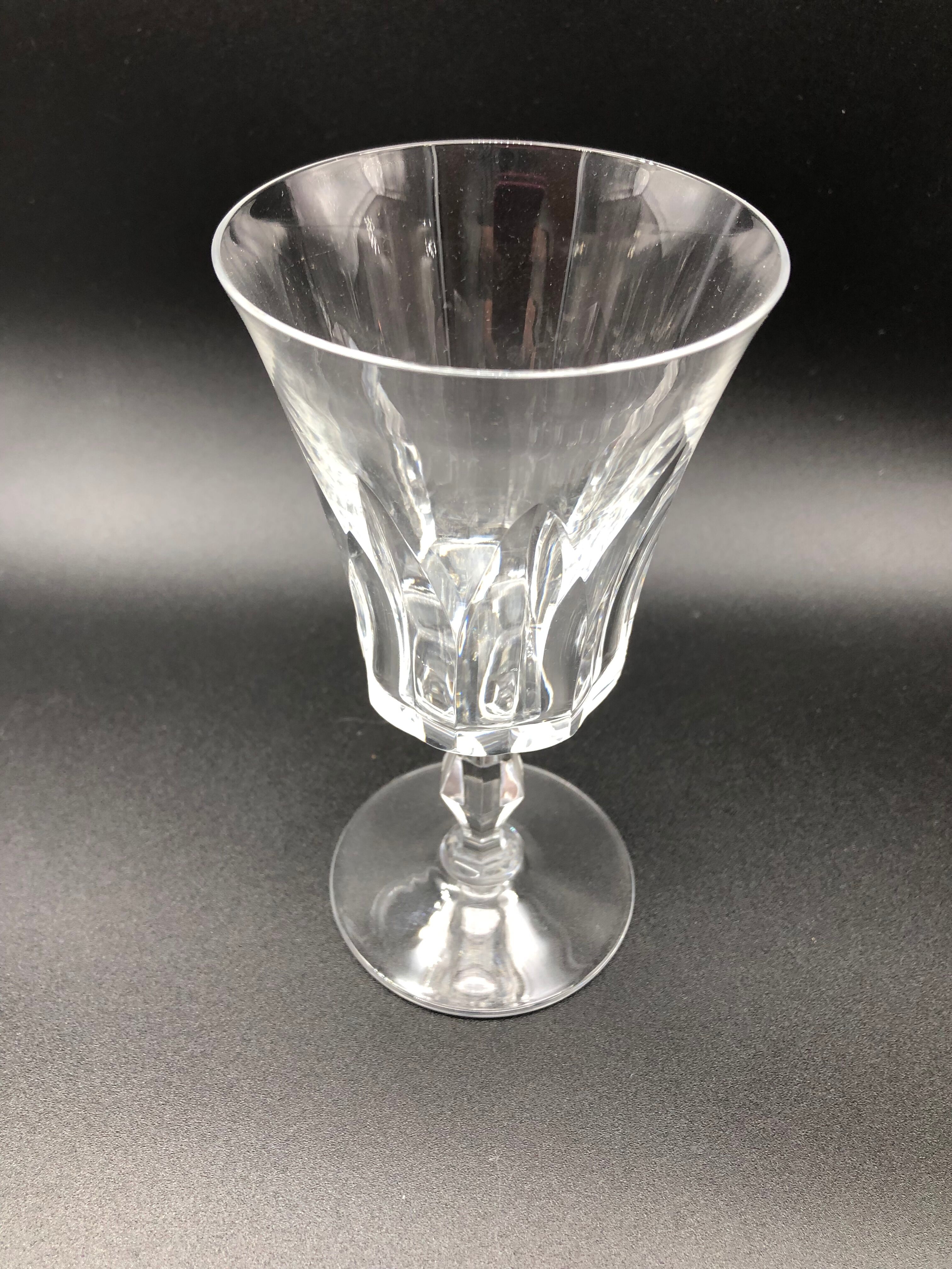 6 baccarat crystal wine glasses signed Polignac model