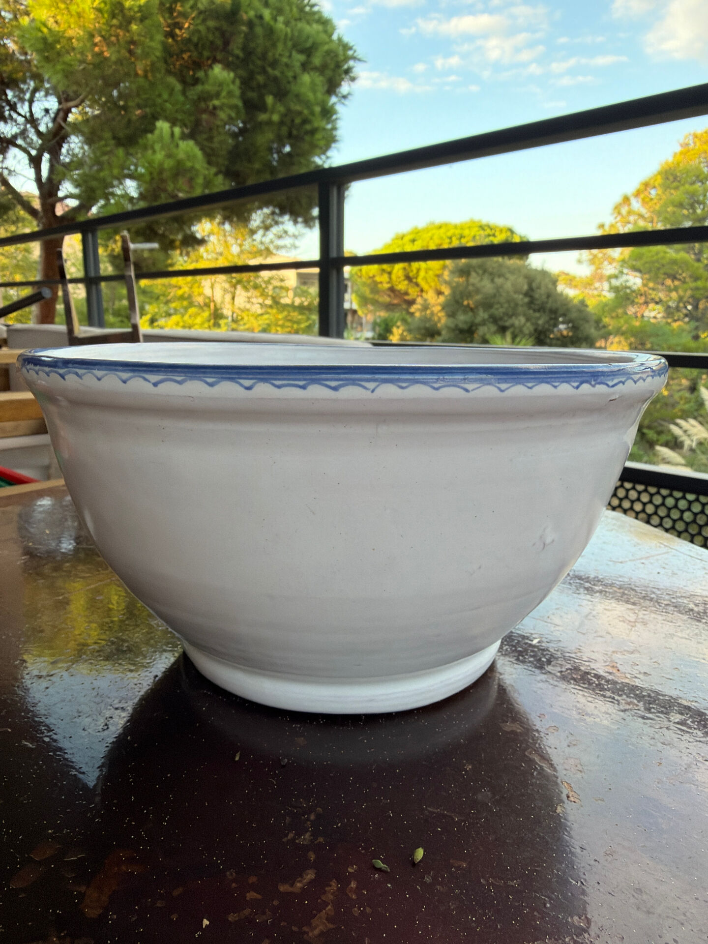 Salad bowl