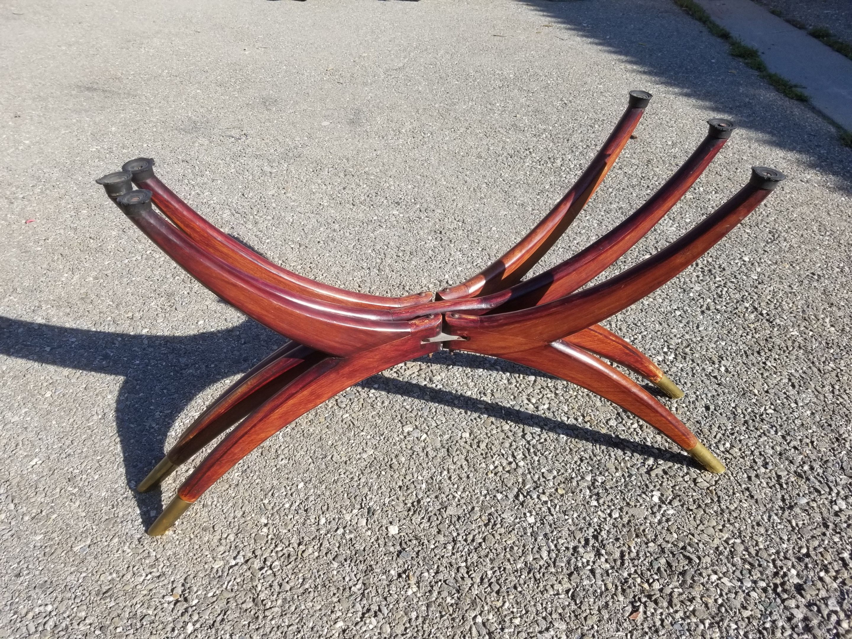 Vintage round coffee table