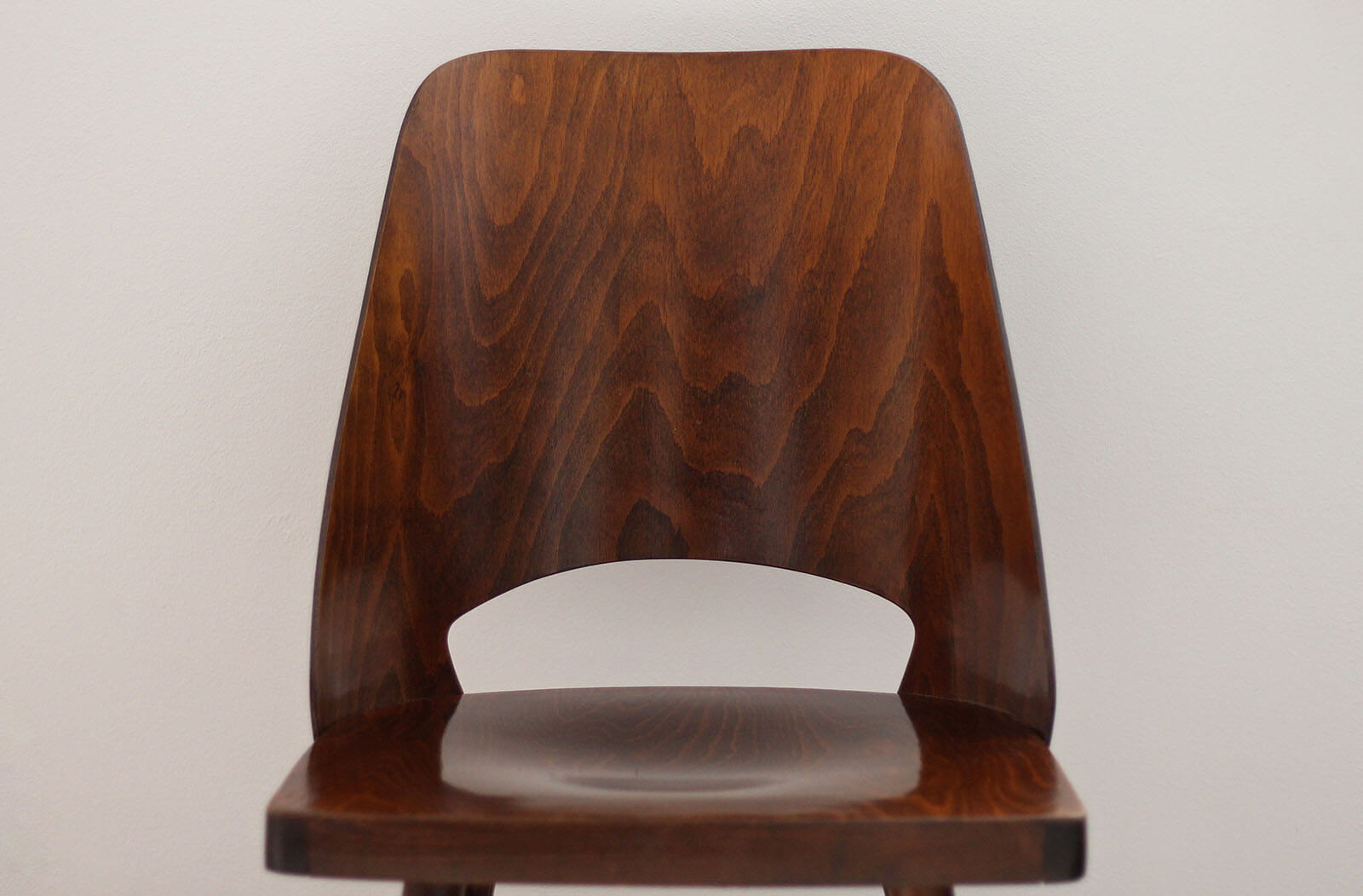 Set of 4 Dining Chairs by Radomir Hofman for TON, Model 514, Beech Veneer
