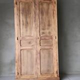 Armoire parisienne