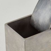 Philippe Starck Ray Hollis Cendrier pour XO, France 1997