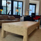 Table basse en chêne blond