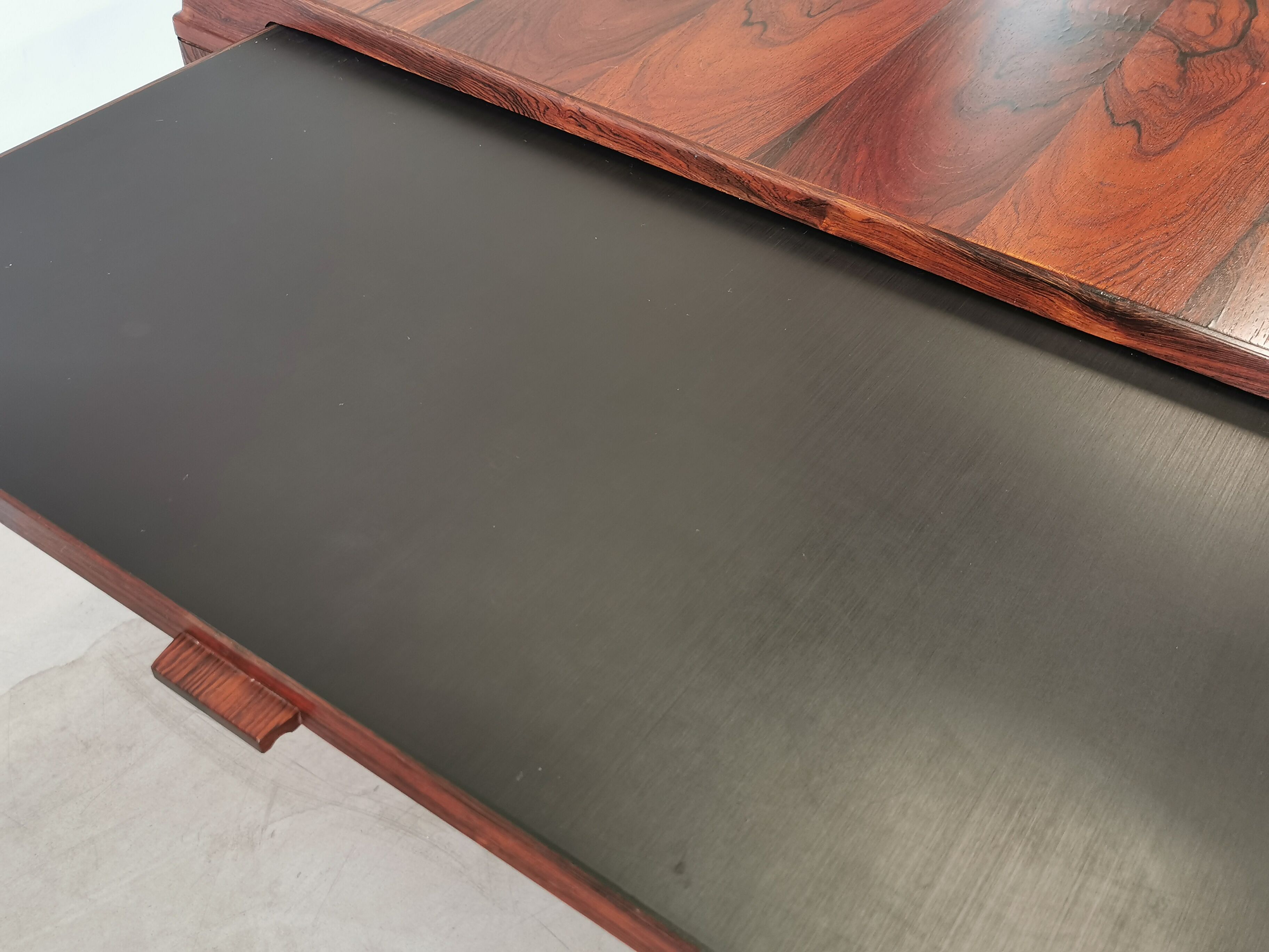 Scandinavian rosewood coffee table Johannes Andersen for Trensum