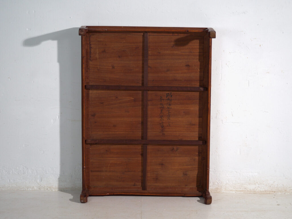Antique Japanese low table made of keyaki wood – Japan, circa 1900