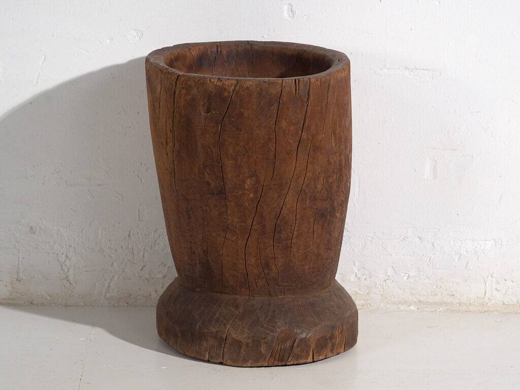 Mortier et pilon anciens de style wabi-sabi (c.1920) #1