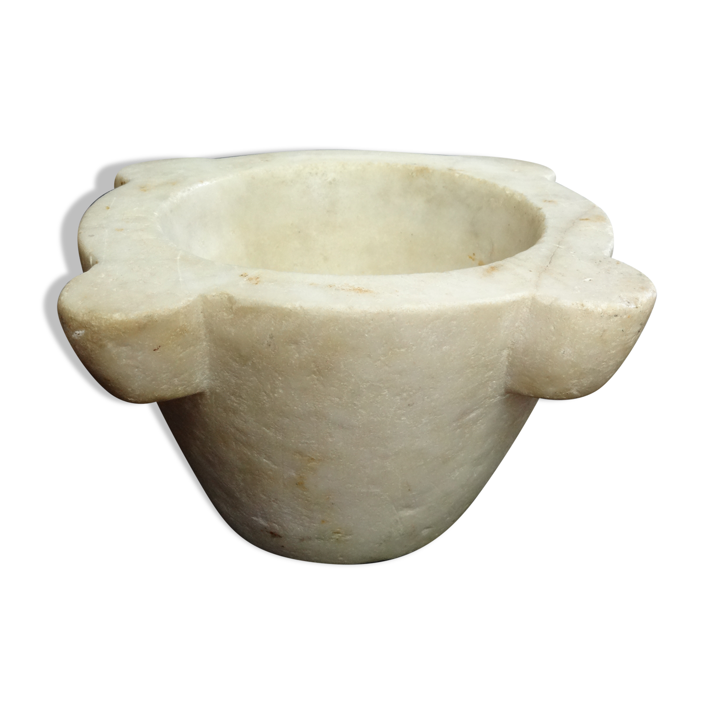 Carrara marble mortar of nineteenth century 26 x 13 cm