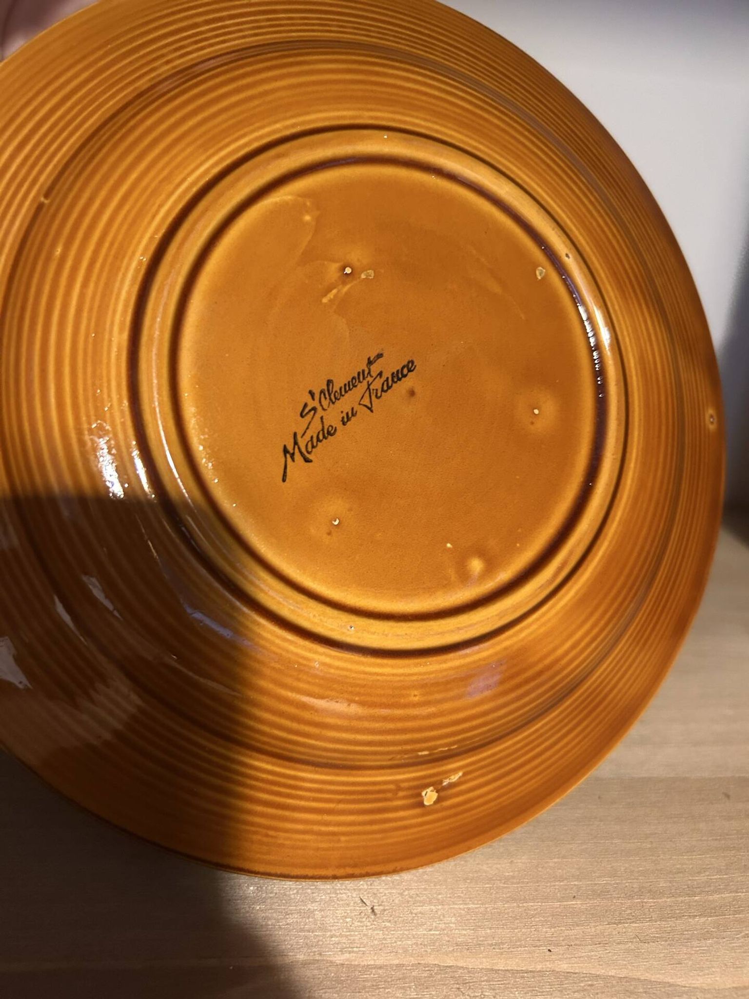 Saint Clément plates