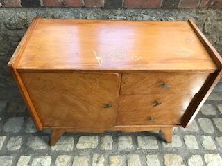 60s chest of drawers