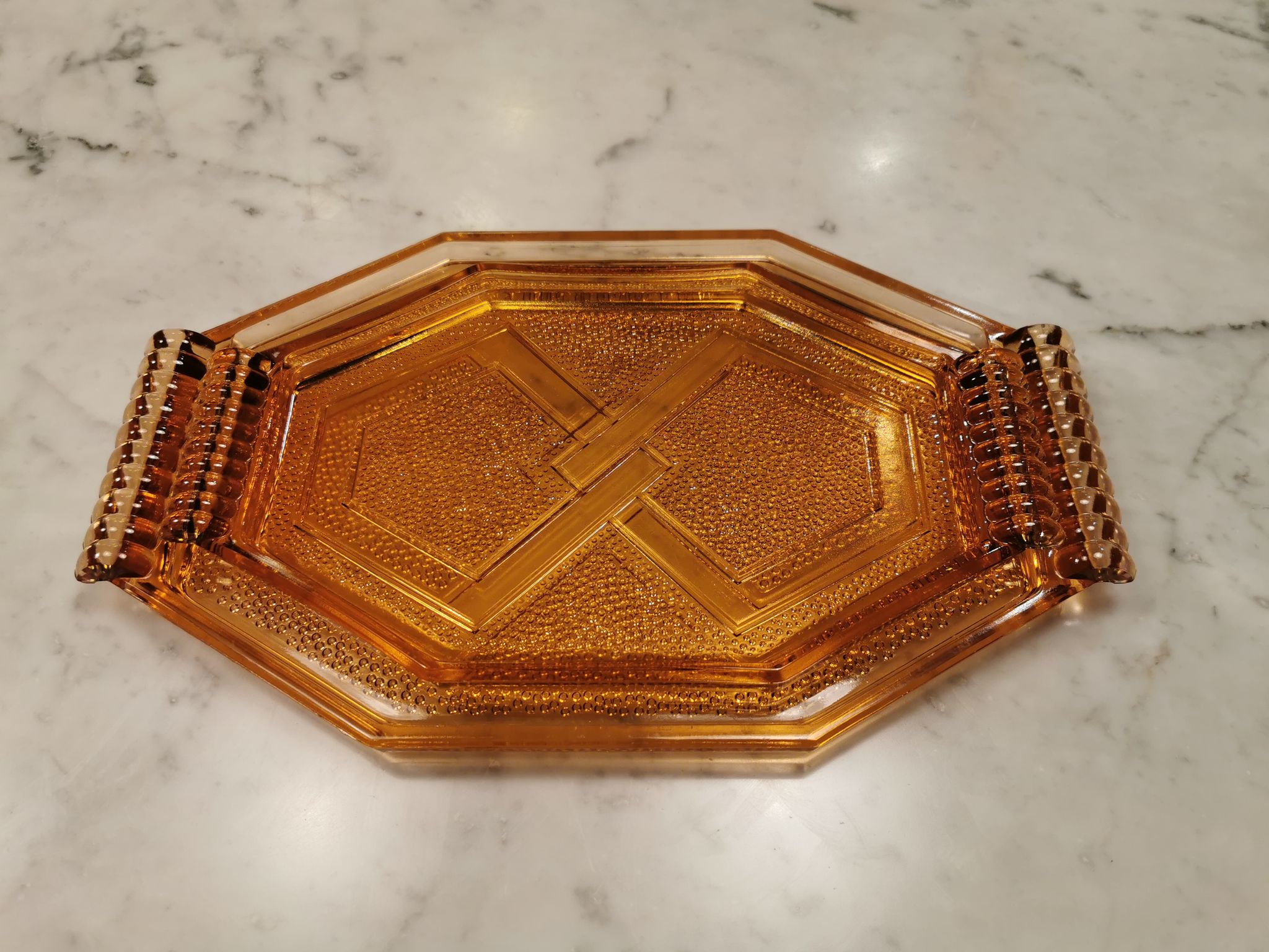 Lot de 2 plats anciens art déco en verre
