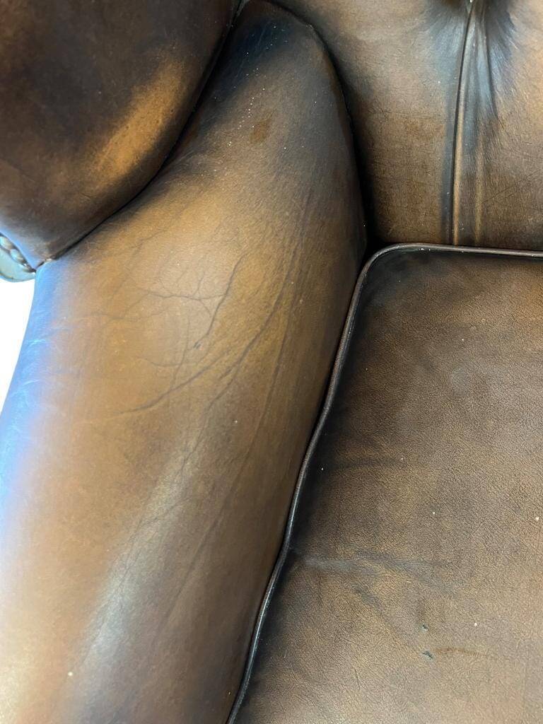 Fauteuil vintage king chair chesterfield