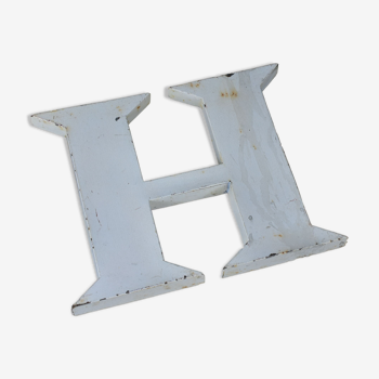 white zinc letter "H"