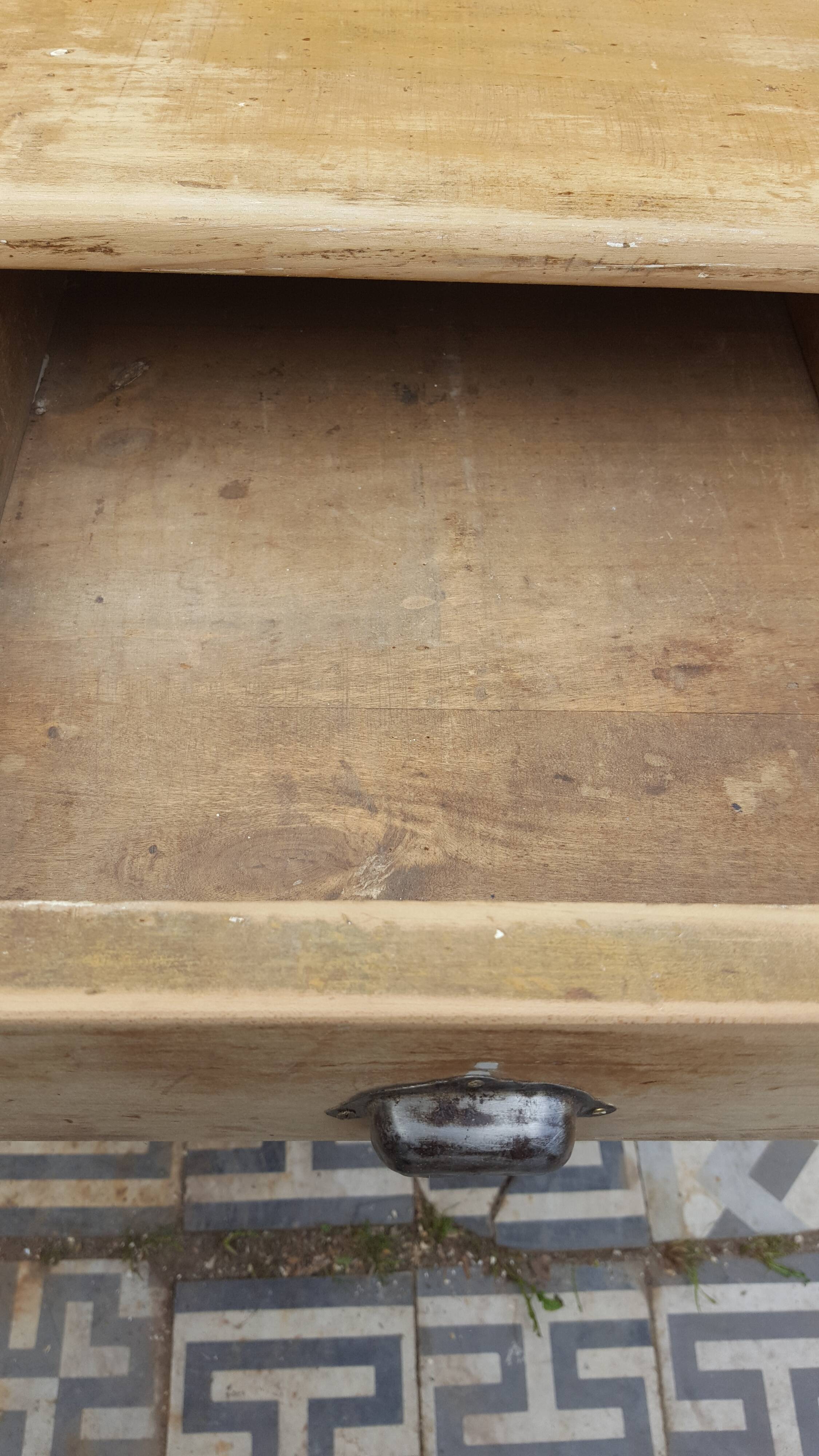 Natural wood charm buffet