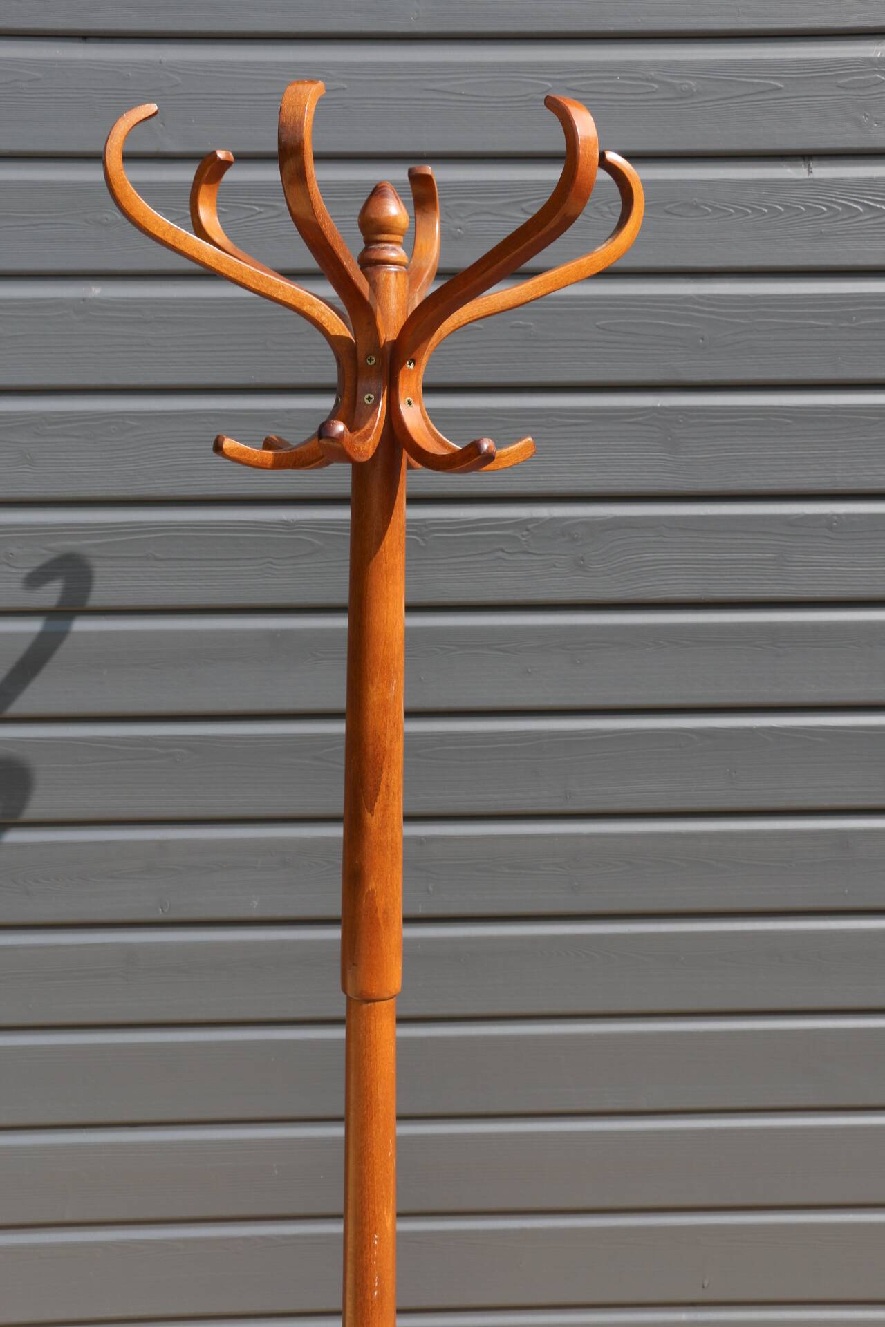 Baumann parrot coat rack in beech