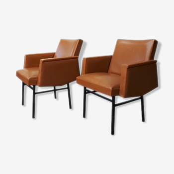 Paire de fauteuils modernistes années 60