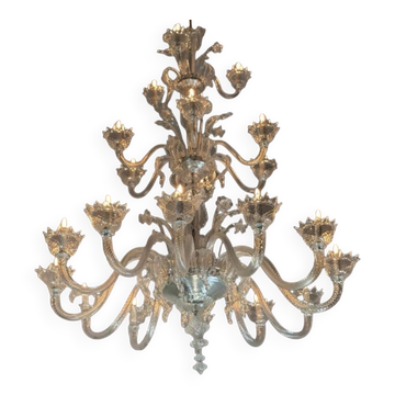 Venetian lustre in colourless Murano glass, 21 light arms on three levels.