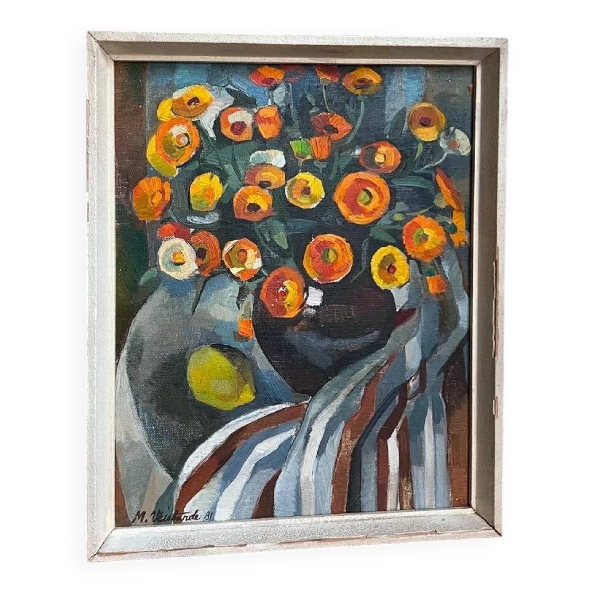 Floral still life oil painting by Maira Veisbārde | Latvia | 1981