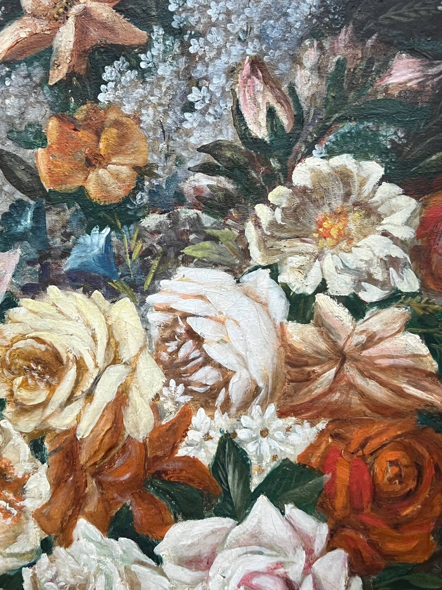 G. Carlier. Still life signed with flowers in a beautiful frame.