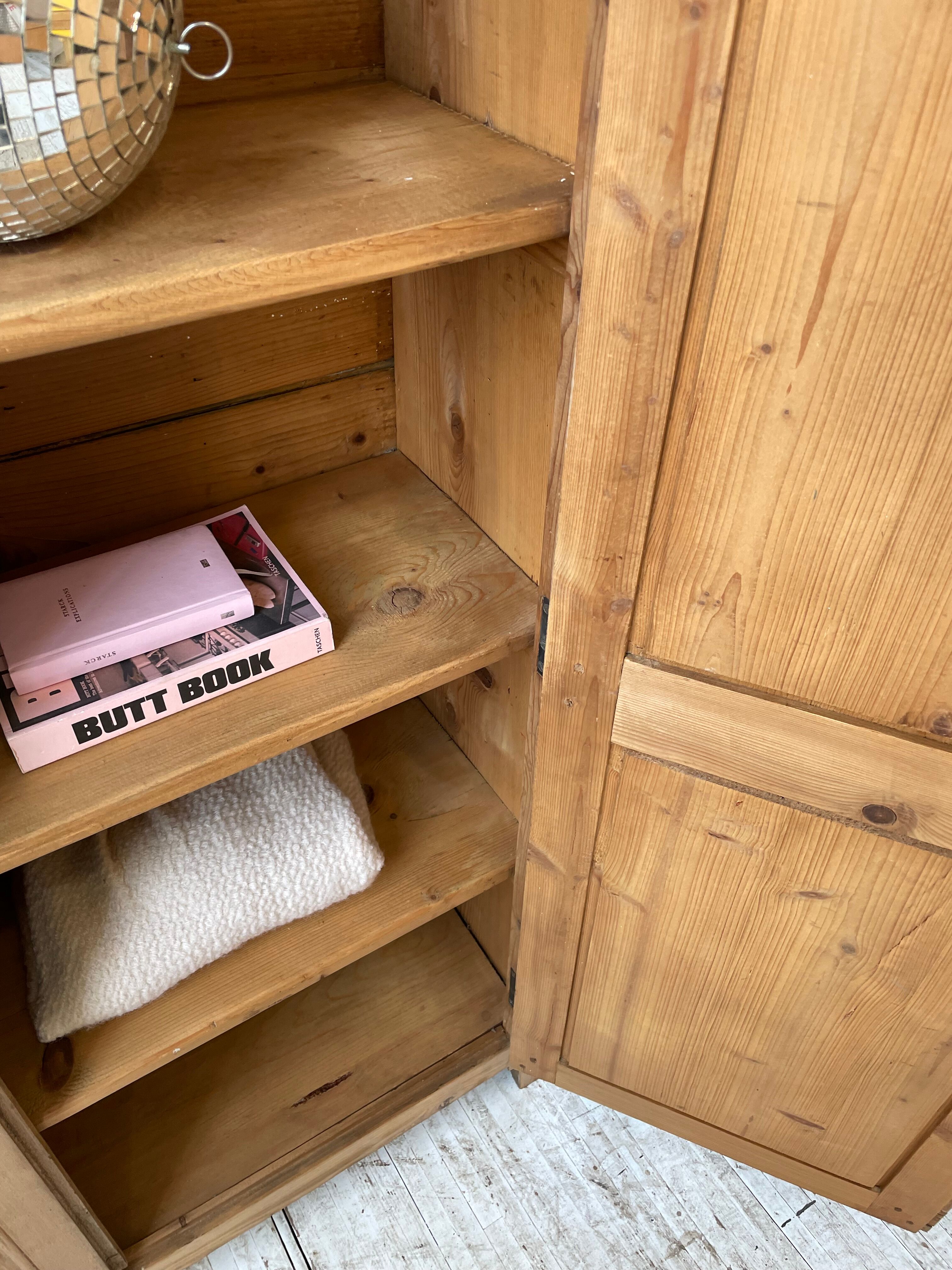 Wooden cabinet cuttery