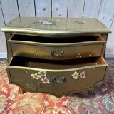 Commode en bois doré