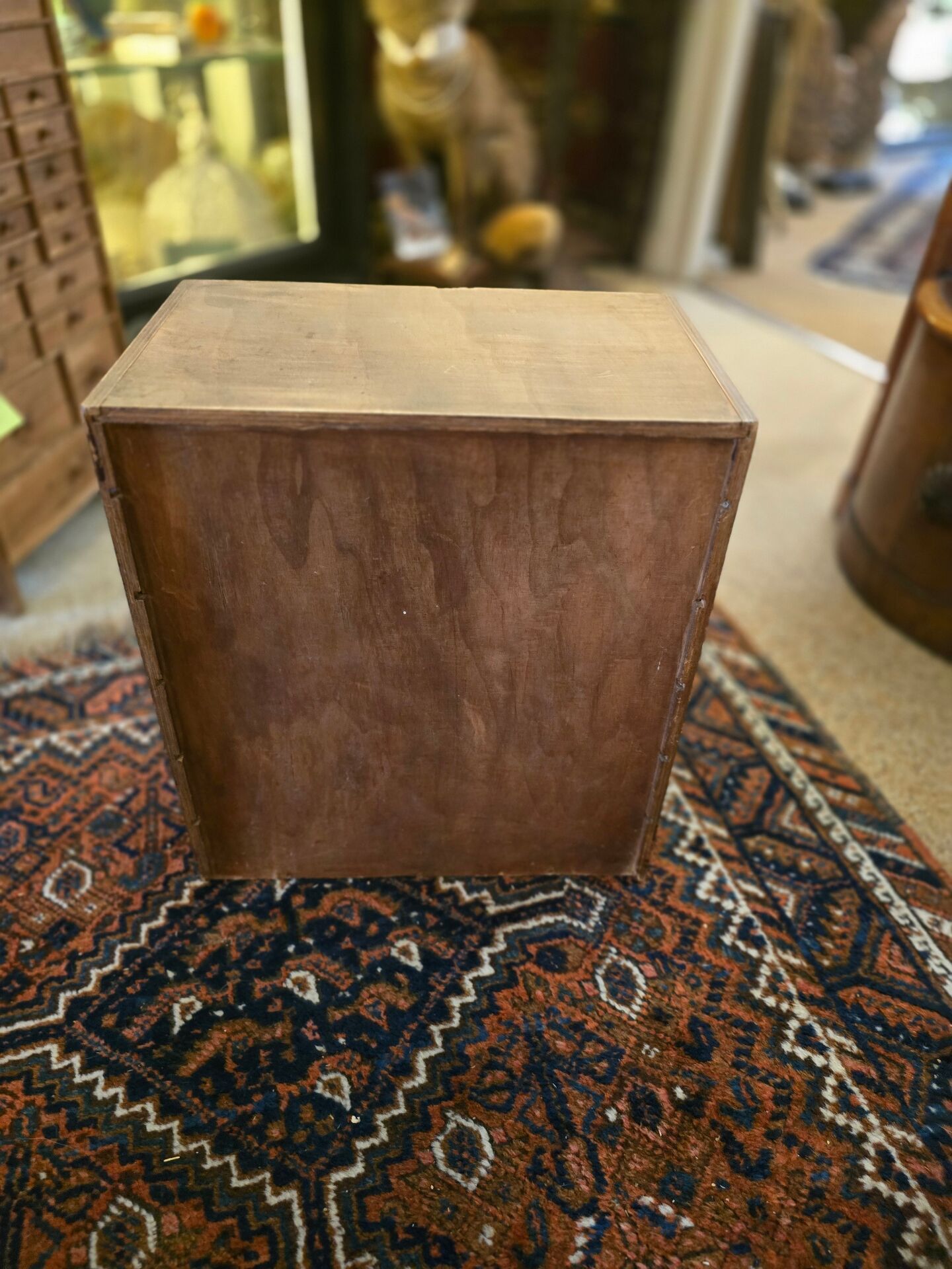 Small counter furniture