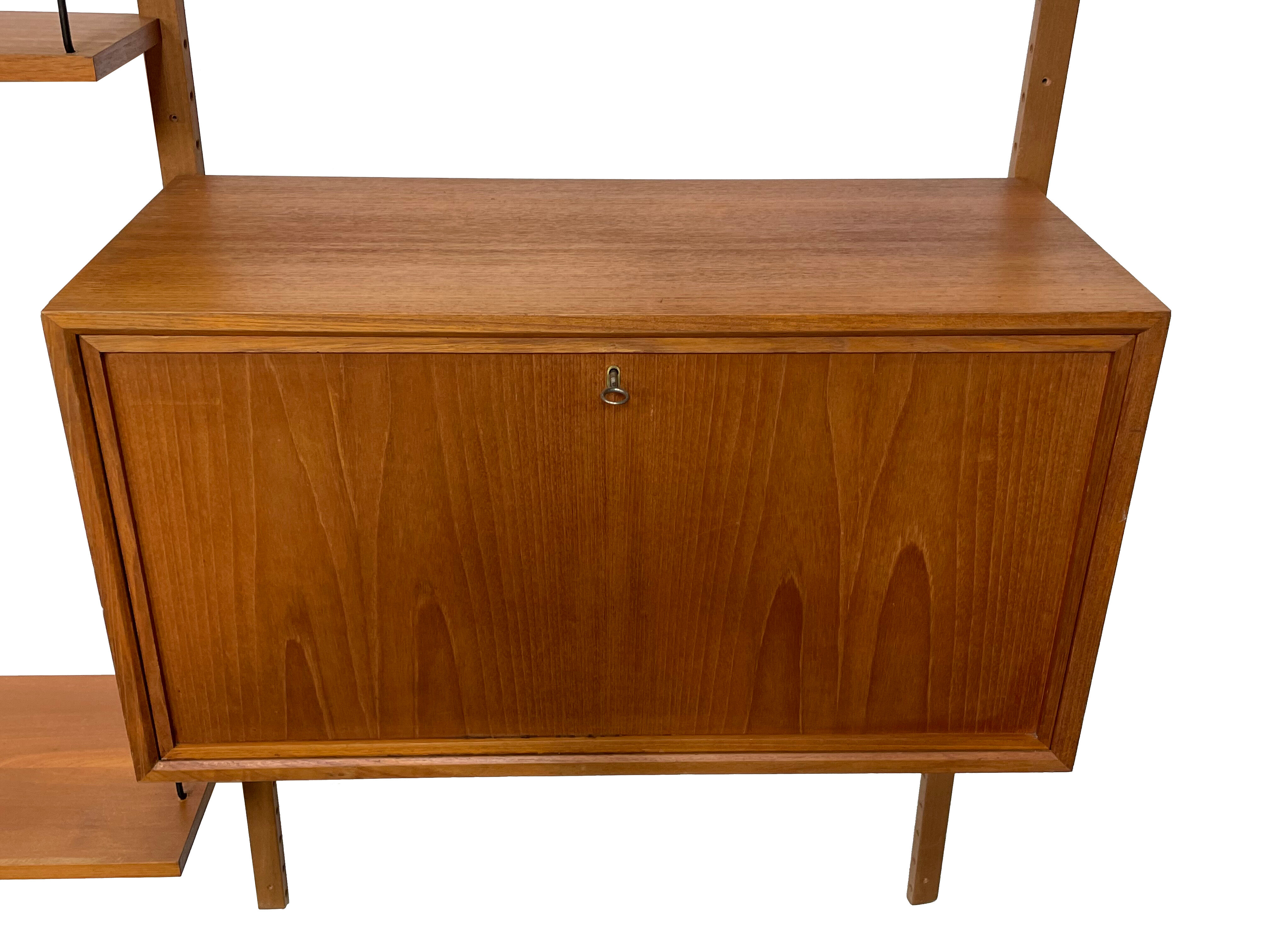 Vintage Poul Cadovius Royal System wall system wall unit