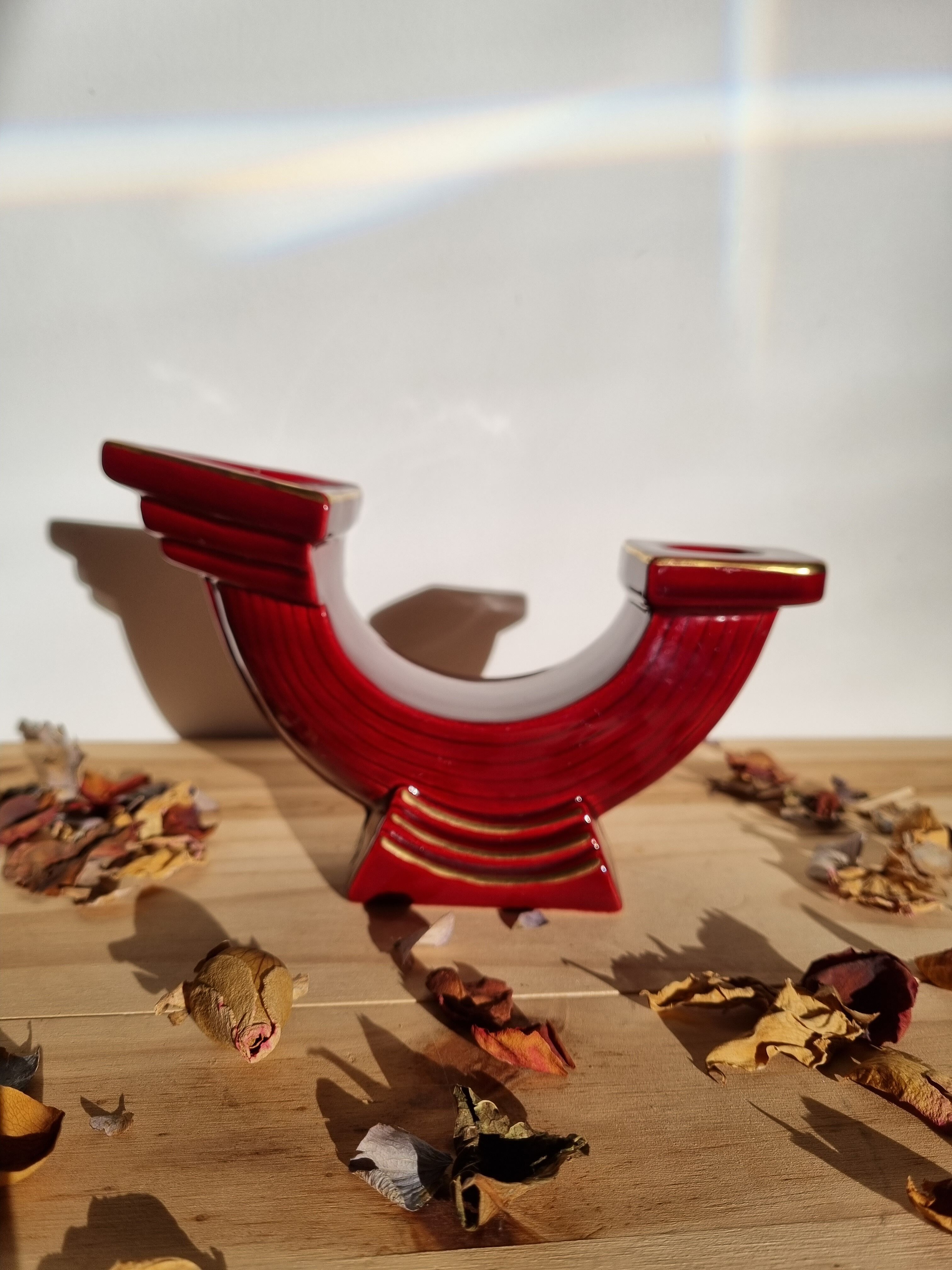 Double ceramic candle holder burgundy gilded