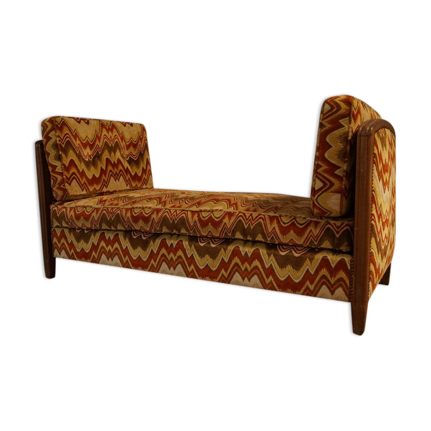 1940 vintage velvet seat