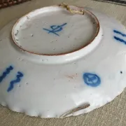 Ancienne assiette décorative en faïence Hollande XVIIIe