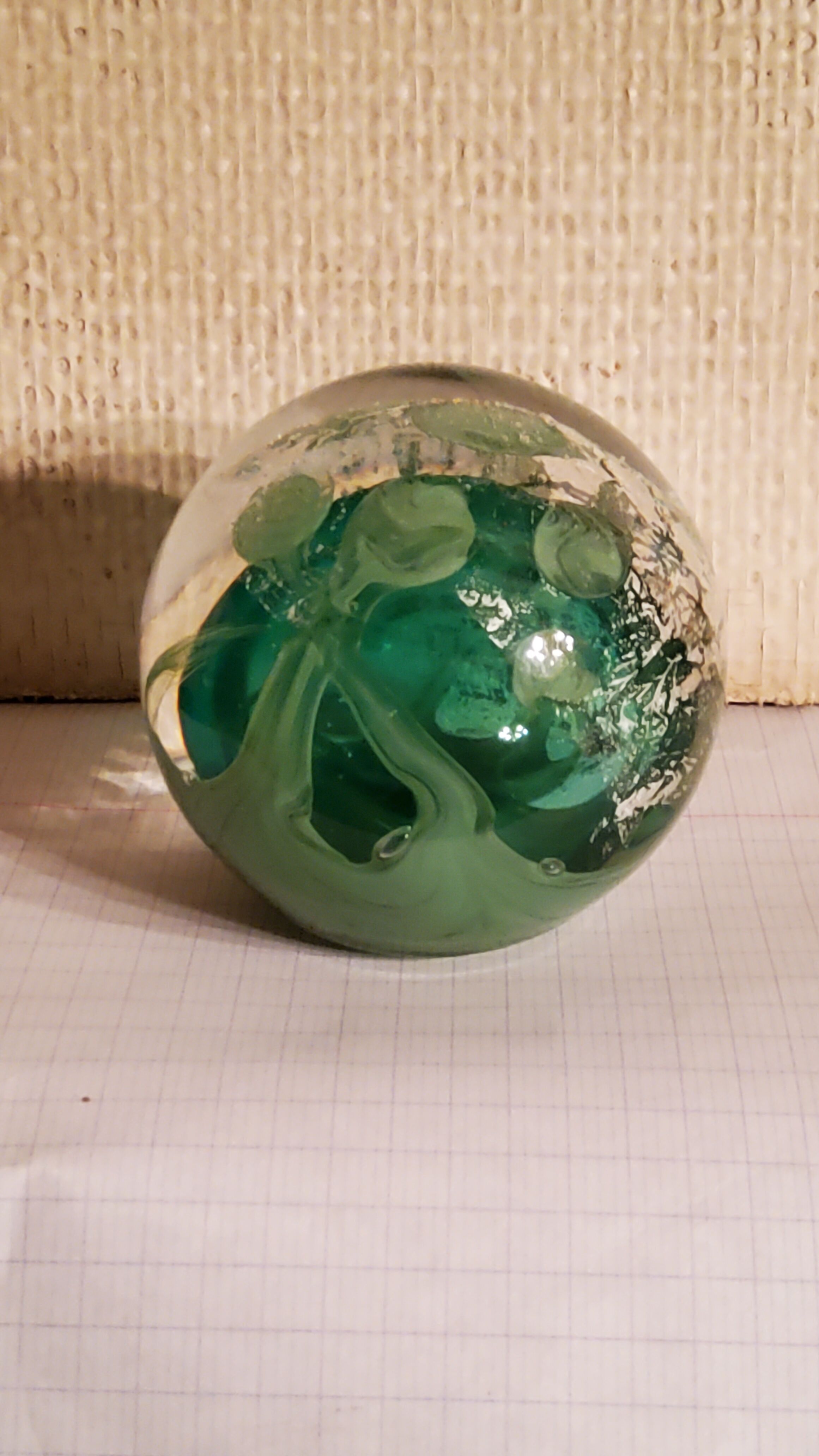 Sulphide presse papier by michèle luzoro