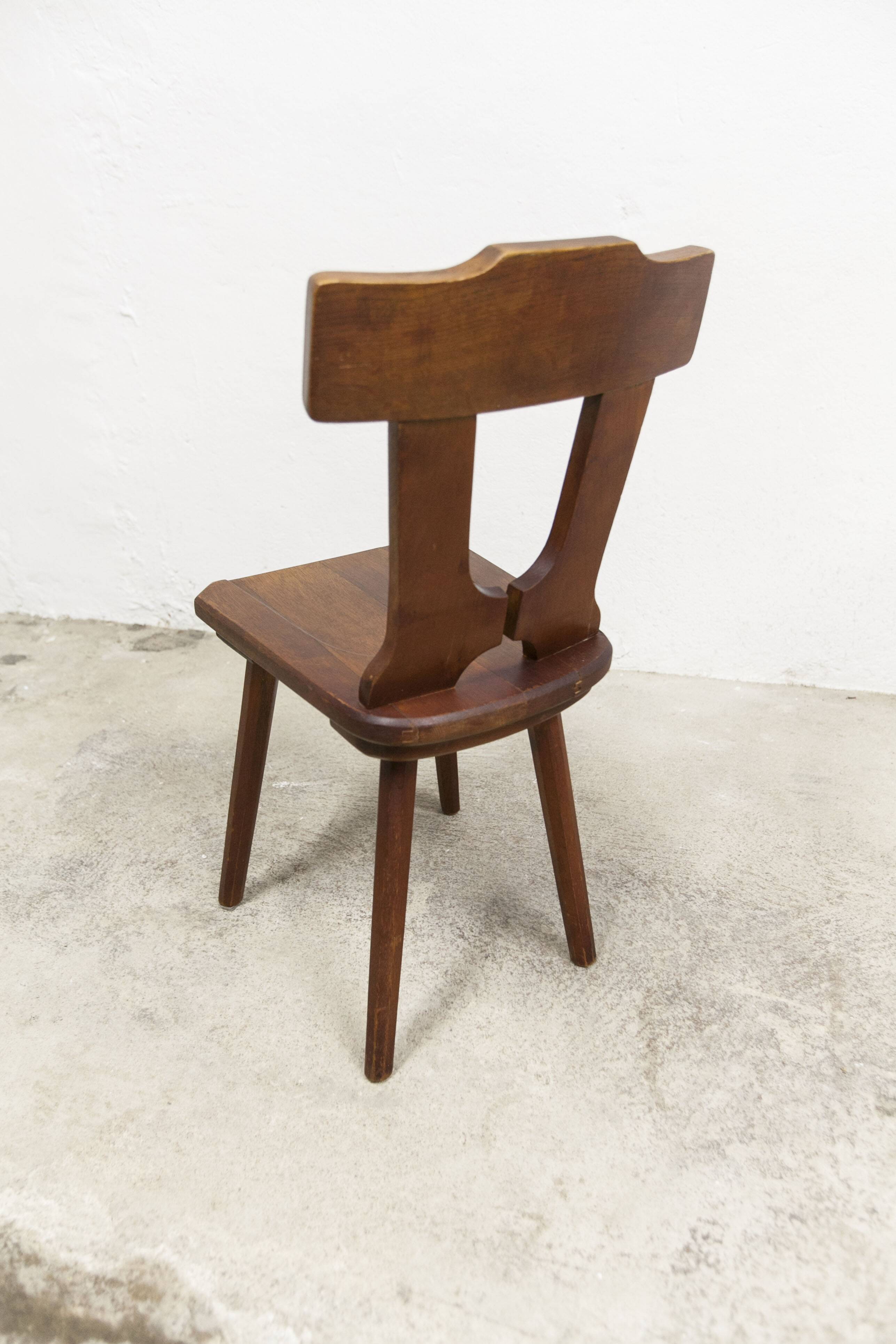 Chaise brutaliste 1960 bois massif