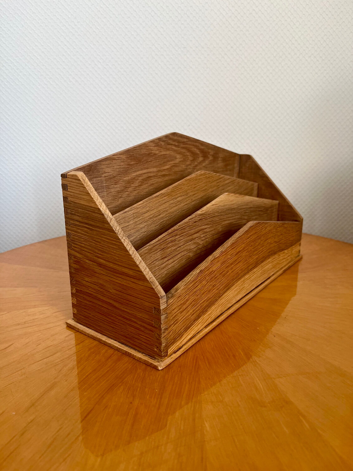 Porte-courrier en bois vintage