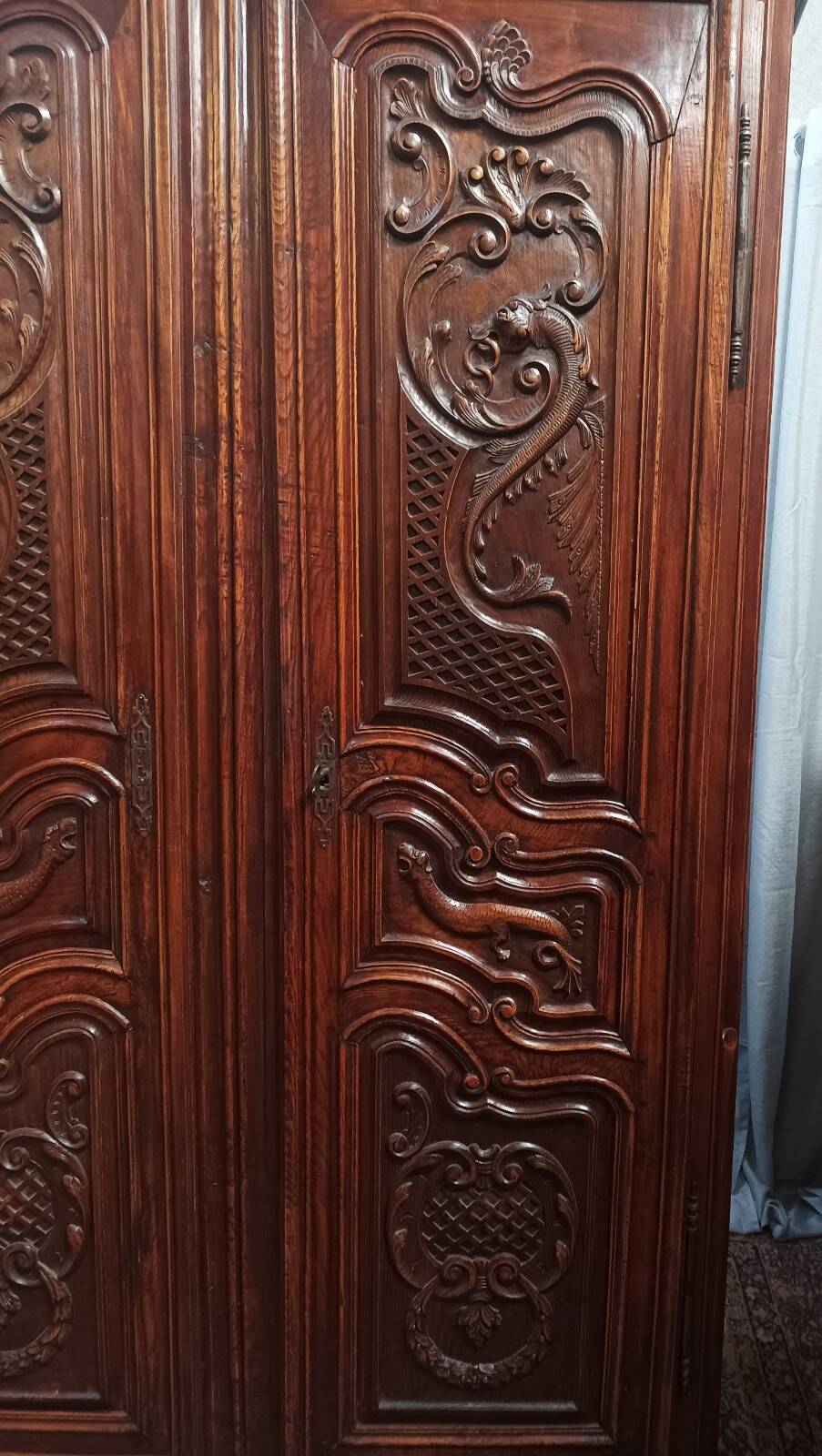 19th-century oak Renaissance wardrobe