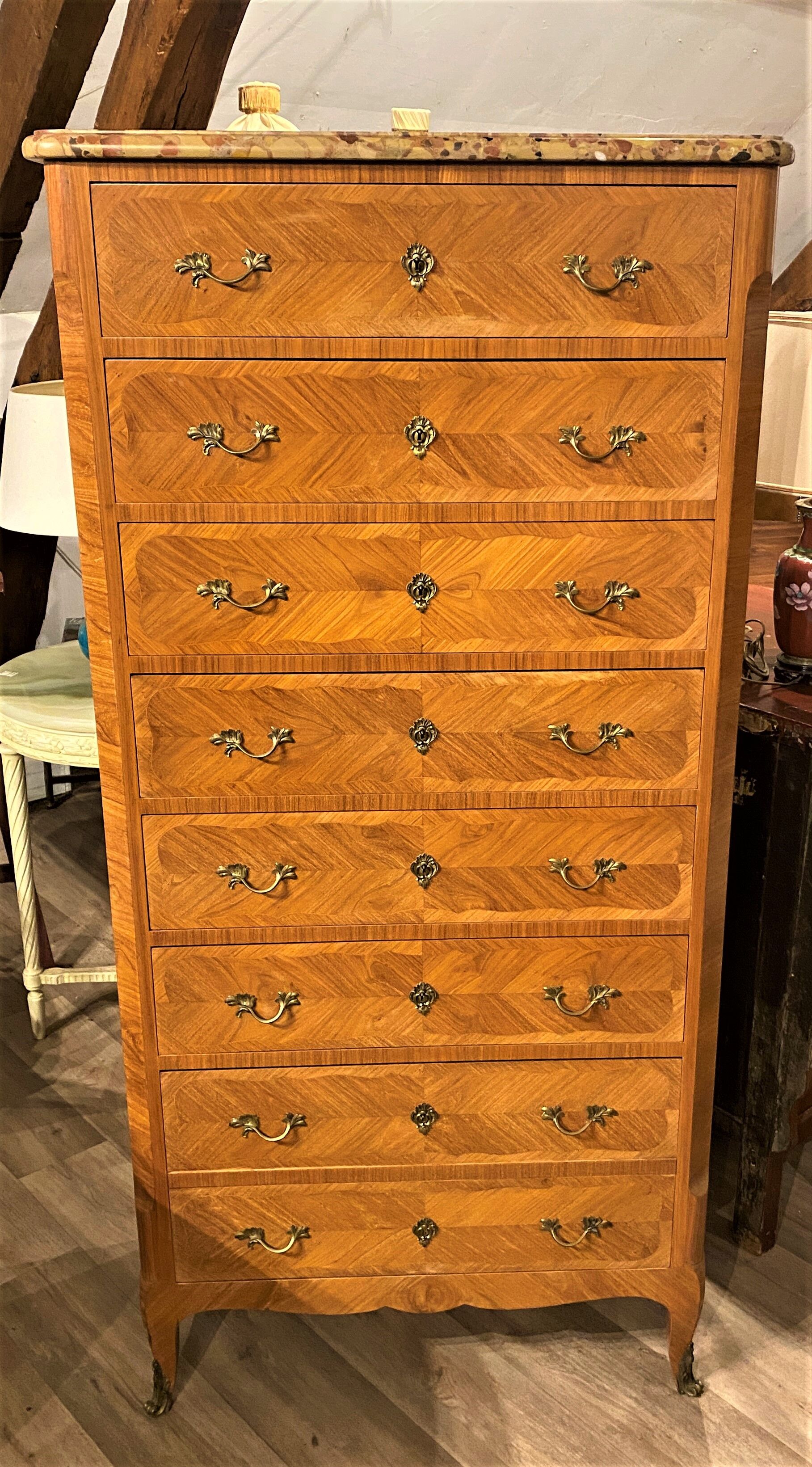 Semainier in rosewood veneer style louis XV Louis XVI
